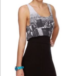 Motel The Jenna Dress in City Scene size Medium